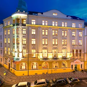 Theatrino Szálloda Prága